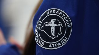 Помогали строить мосты, лечить людей и убирать урожай. Как провели лето студотряды Брестской области